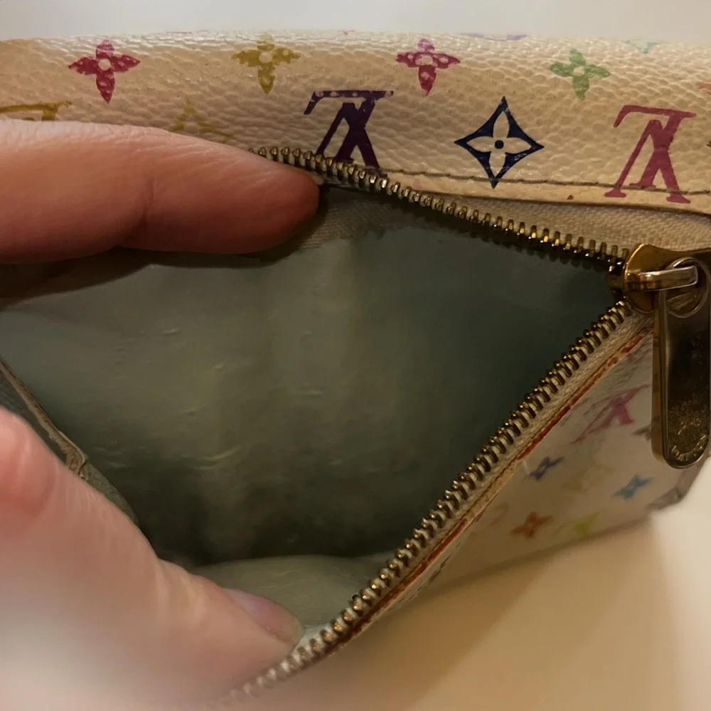 Authentic Louis Vuitton x Takashi Murakami White Multicolor Joey Wallet - Picture 16 of 17